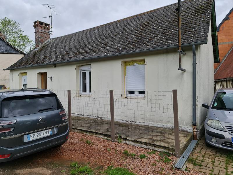 Isolation par l’extérieur d’une maison, avec du polystyrène finition anti-salissure proche Le Neubourg 27